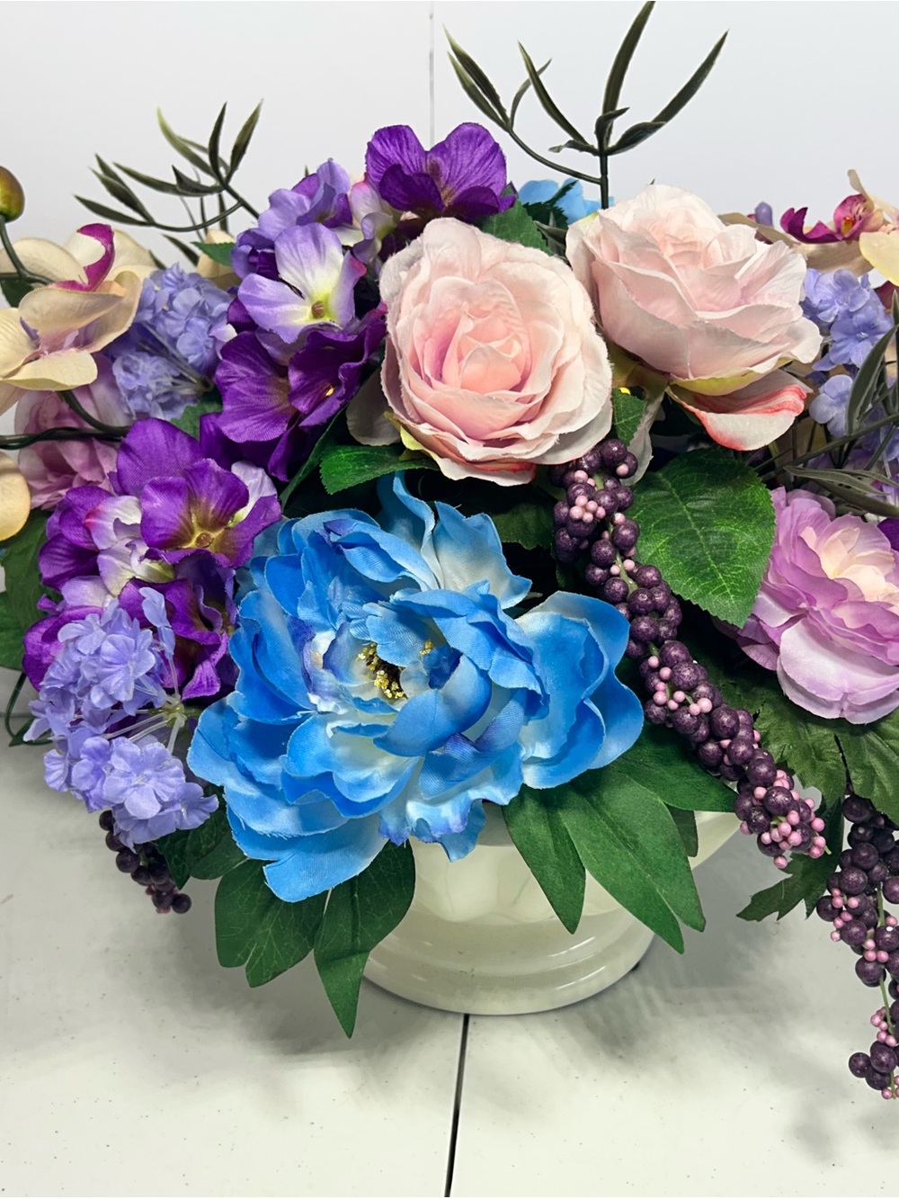 Large Lighted Floral Arrangement W/ Timer Orchids Roses Hydrangeas Peonies Decor